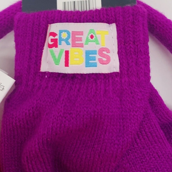 Dream Works Trolls World Tour Girls Red and Pink Earmuff and Gloves Set NEW - Picture 4 of 4